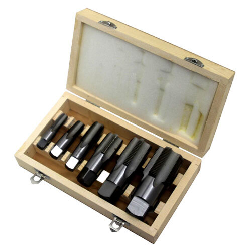 DWTHS1/8-1SET 6 PIECE HIGH SPEED STEEL NPT PIPE TAP SET (1/8" 1/4" 3/8" 1/2" 3/4" AND 1" IN WOODEN CASE)